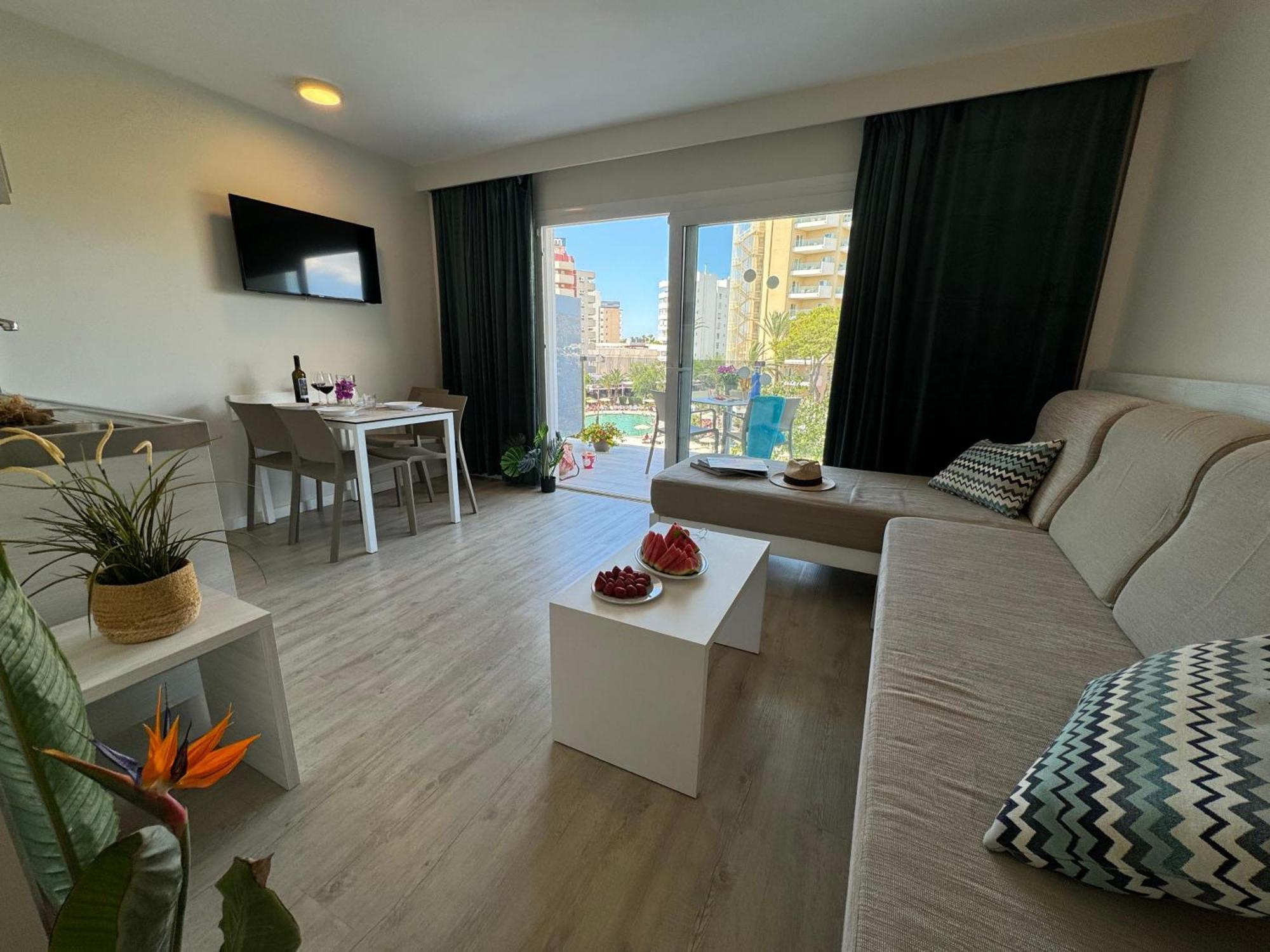 Inn Mallorca Aparthotel Магалуф Экстерьер фото